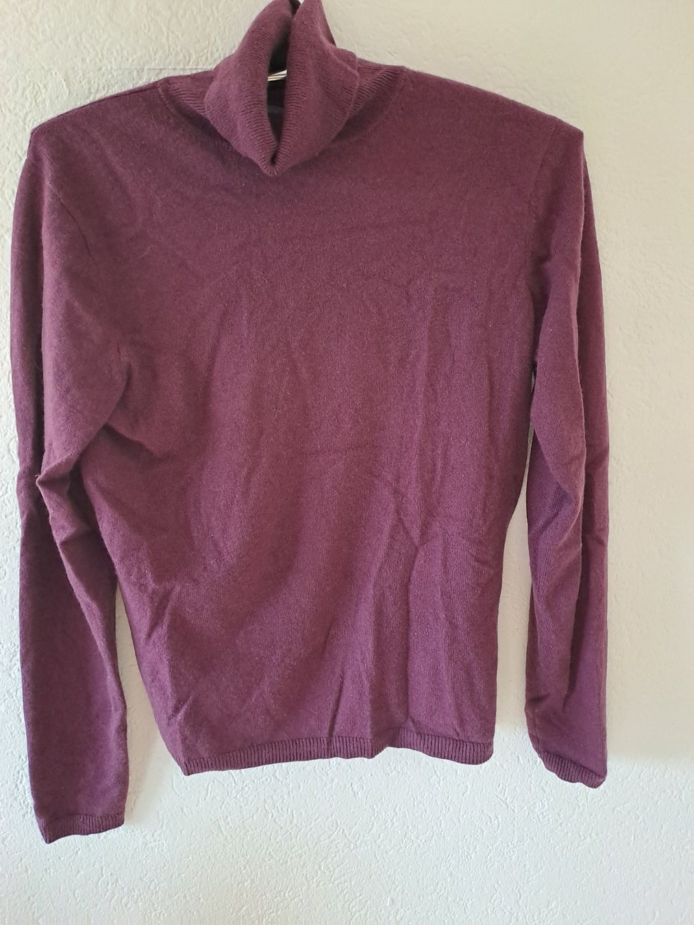 Maddison Maglioni & Felpe: Rollkragenpullover aus 100% Kaschmir, Gr. M – Usato da Oberhasli venduto da Lea98