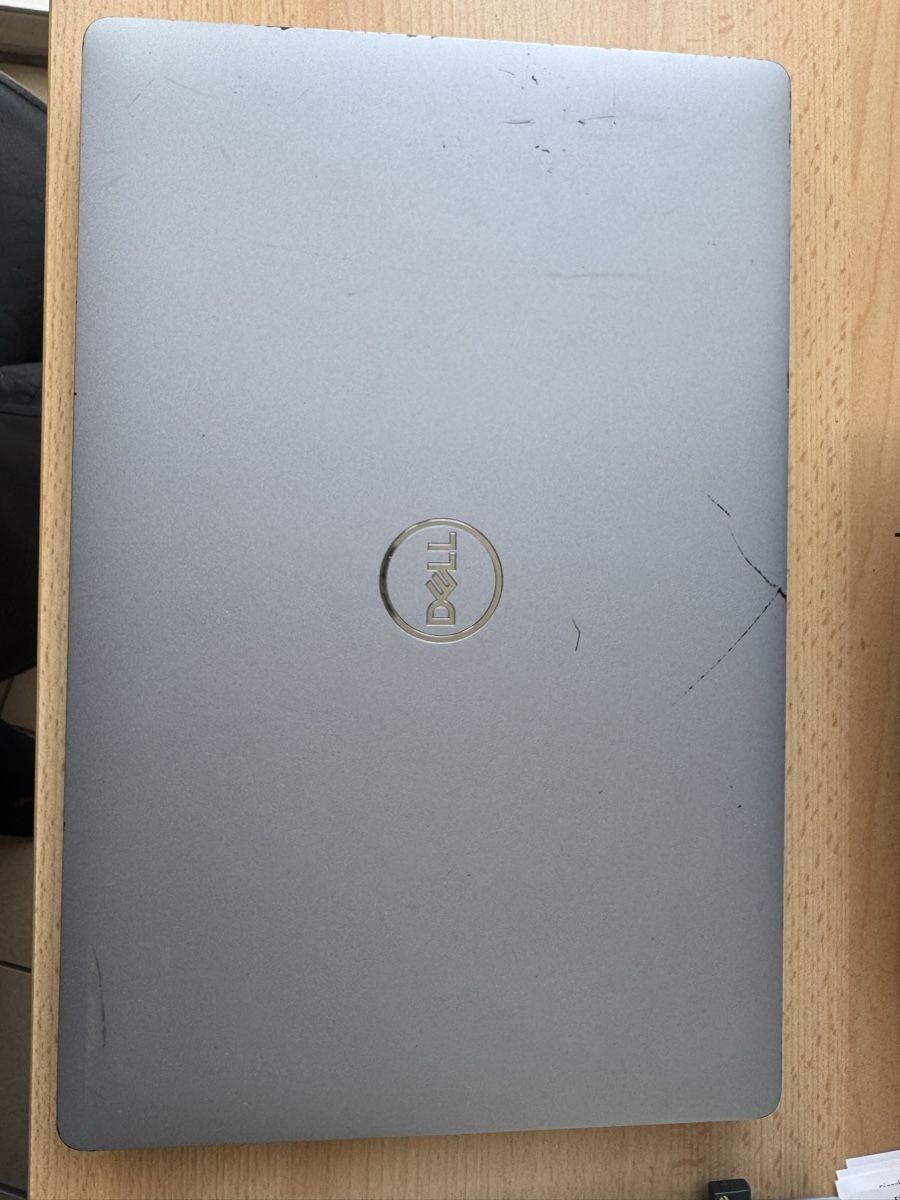 Dell Notebook: Dell Latitude 5511 [DEFEKT] – Difettoso da Egg b. Zürich venduto da drs_tmn9 1