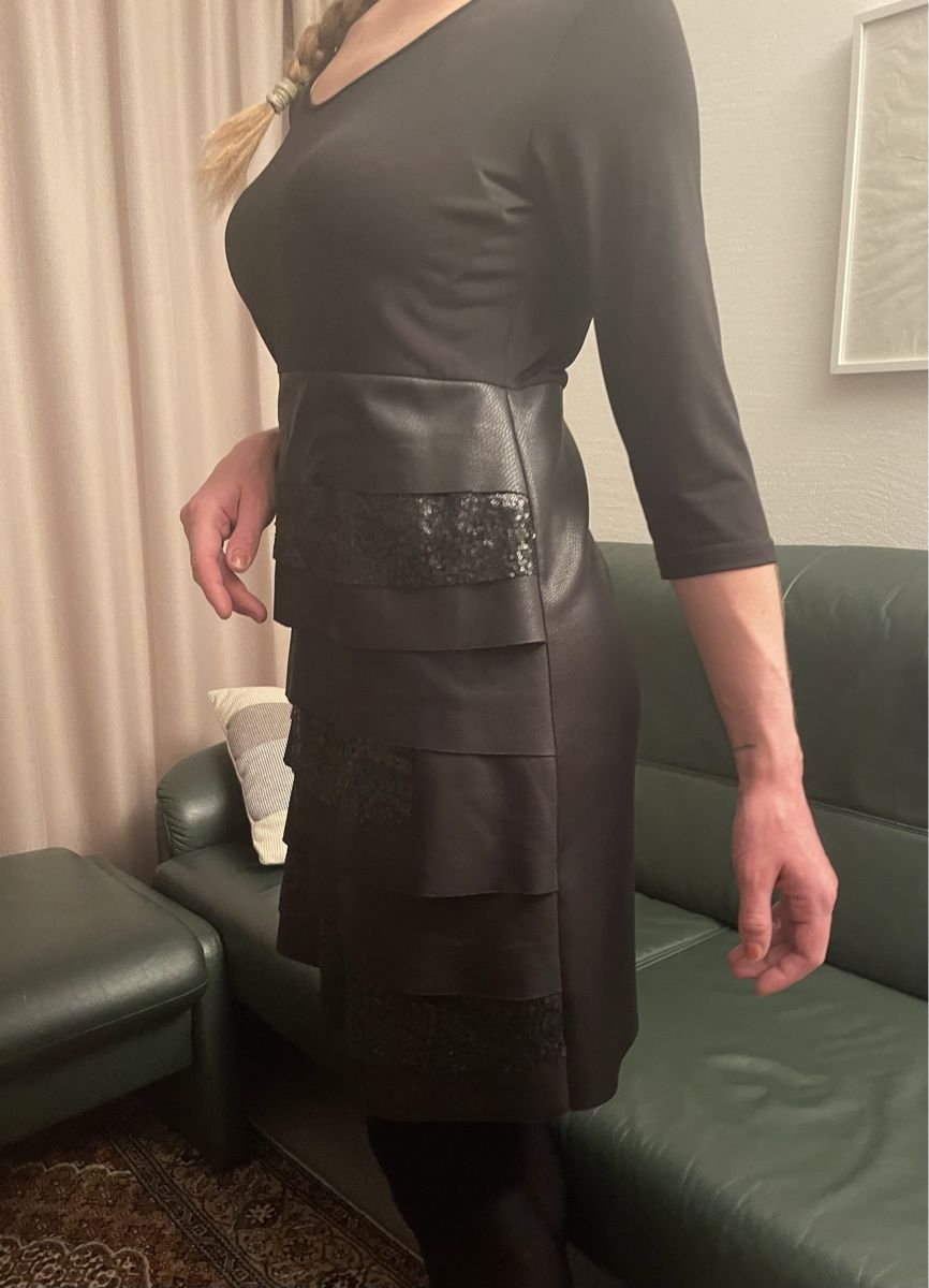 Vestiti: Vestito da sera nero con paillettes e similpelle-M/L – Nuovo (secondo la descrizione) da Gordevio venduto da LanaZimm 2
