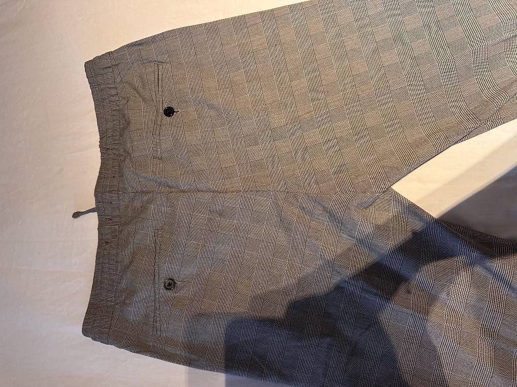 Pantaloni: Stoffhose Grau – Usato da Regensdorf venduto da Jazmyn307 2