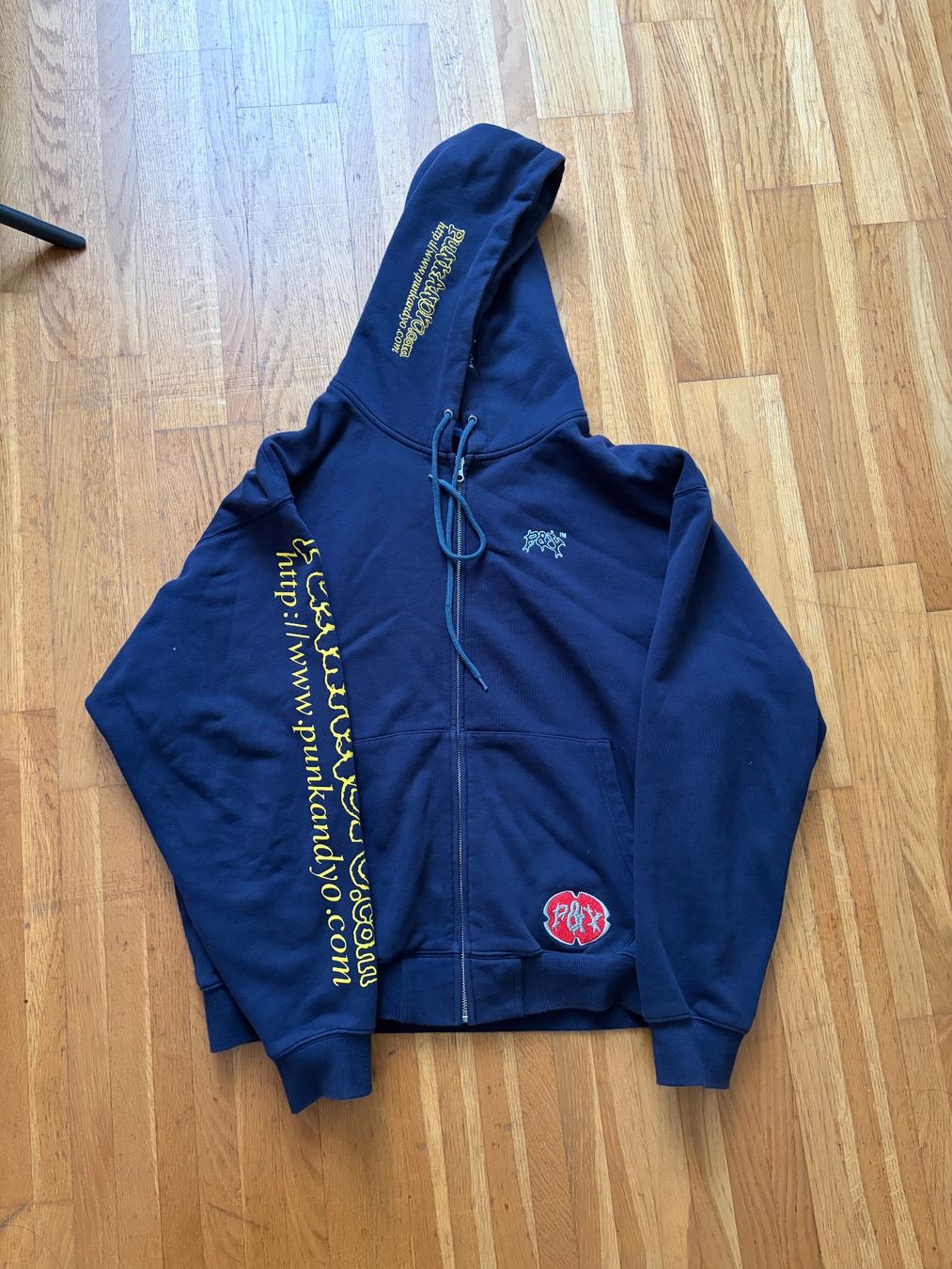 Maglioni & Felpe: Zip Hoodie punkandyo – Nuovo (secondo la descrizione) da Zürich venduto da babytarzan
