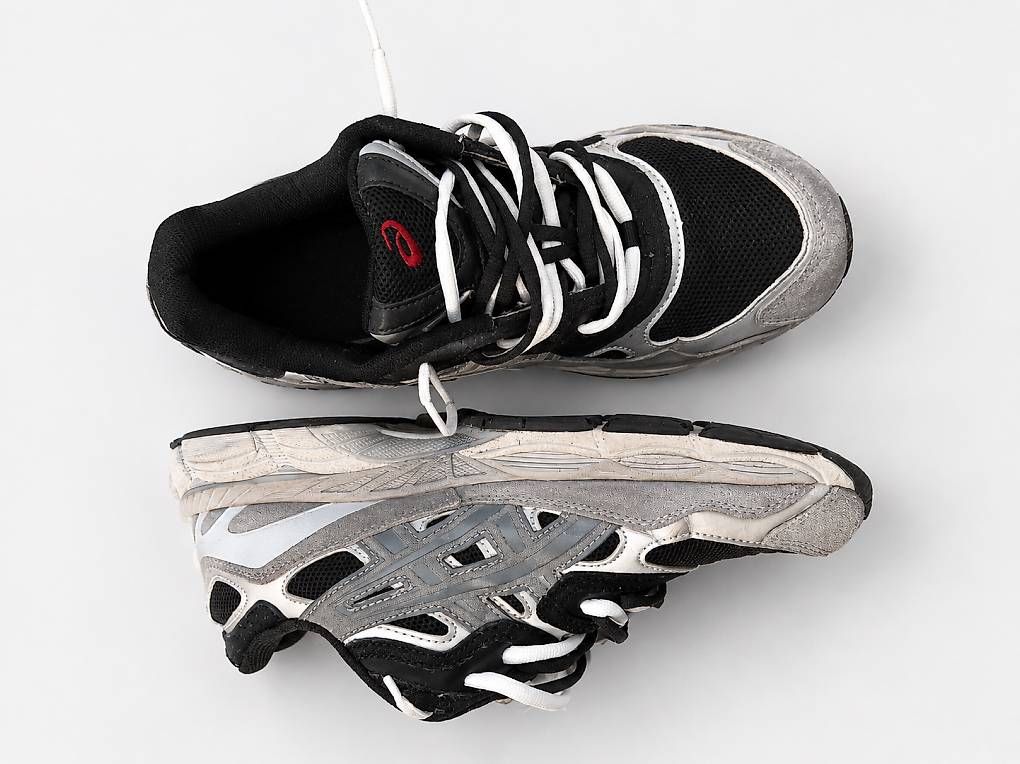 Scarpe da uomo: ASICS Gel-NYC Graphite Grey/Black – Usato da Zürich venduto da pab_7gfs 3