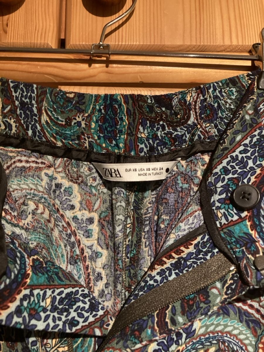 Zara Pantalons: Sommerliche Schlaghose – Neuf (Voir description) à Zürich par len_t5ch 3
