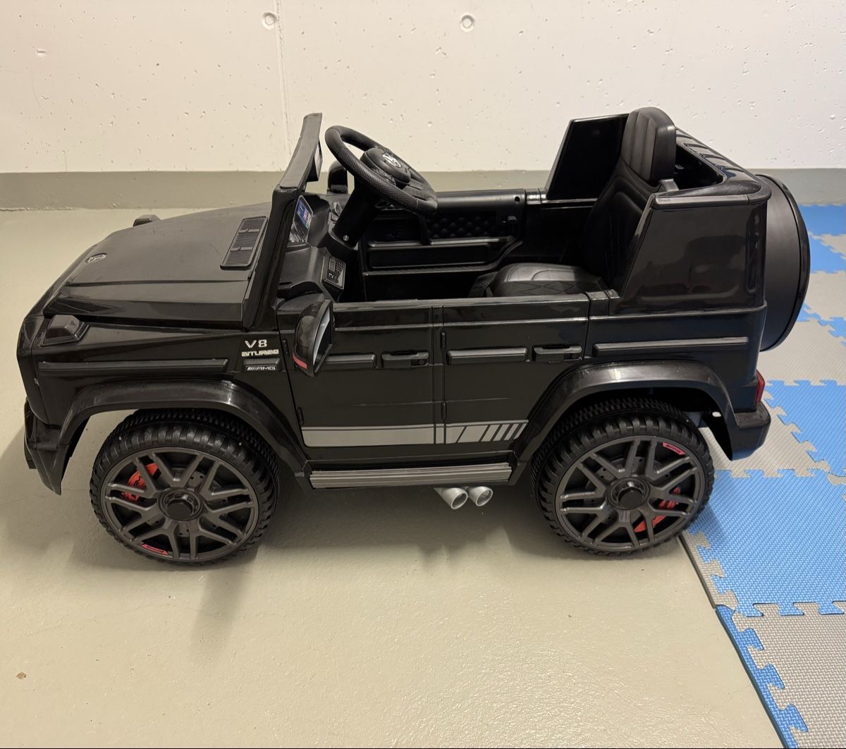 Veicoli per bambini: Kinder Elektroauto Mercedes G63 – Usato da Oensingen venduto da lottina01 1
