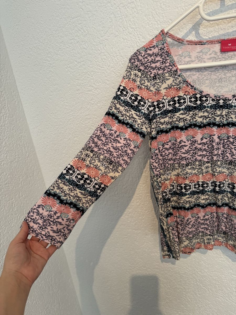 T-Shirts: Shirt TOGETHER Gr. 36 / S Blumen rosa – Gebraucht aus Fislisbach von KolibriSecondhand 2