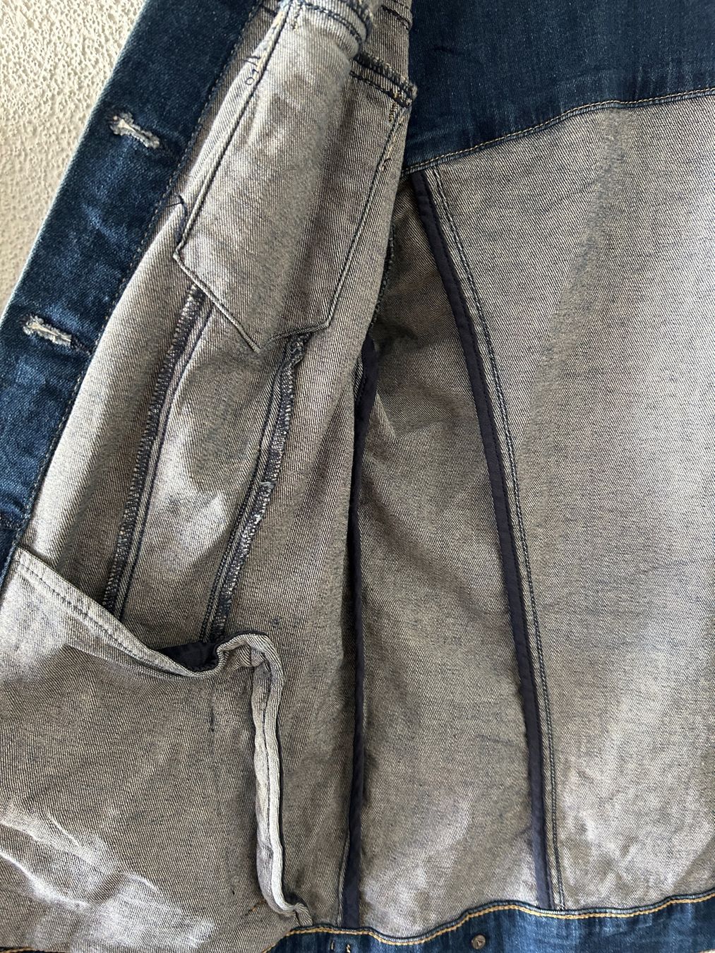 Giacche: Jeansjacke GUESS Gr. 38 – Usato da Rheineck venduto da emma.gut 7
