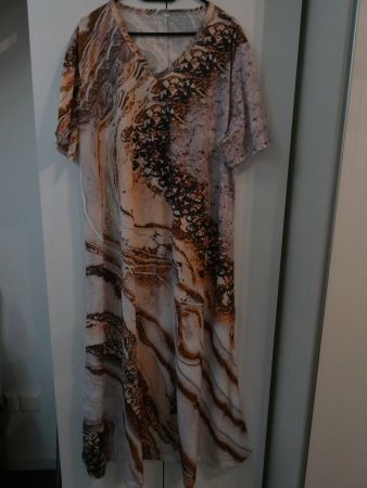 Freizeitkleid mit abstraktem Druck  5XL, ca Gr. 48-50 *neu*