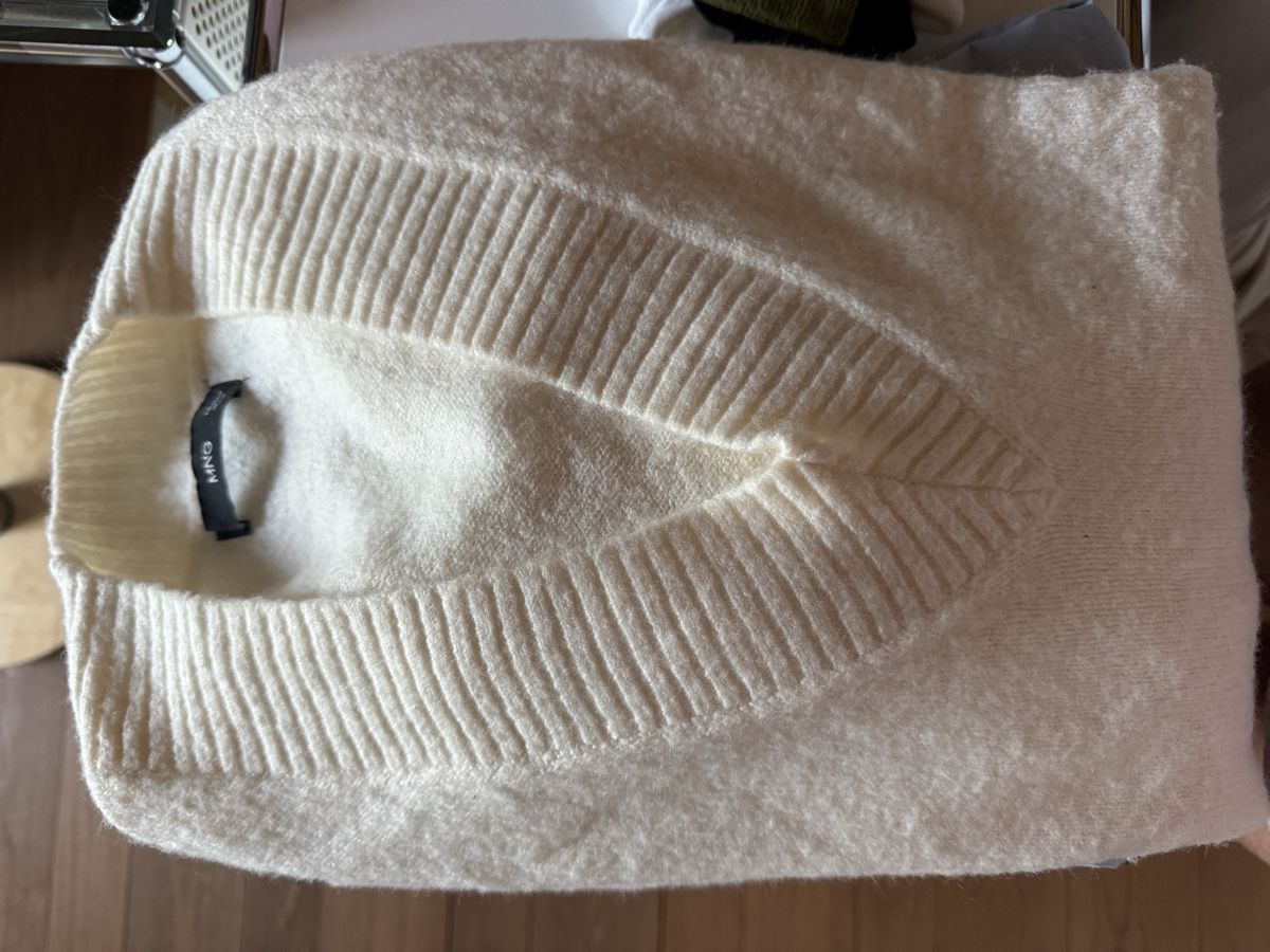 Maglioni & Felpe: MNG Pullover V-Ausschnitt, crème farbig, Neu – Nuovo (secondo la descrizione) da Au ZH venduto da Pulaila2020 1