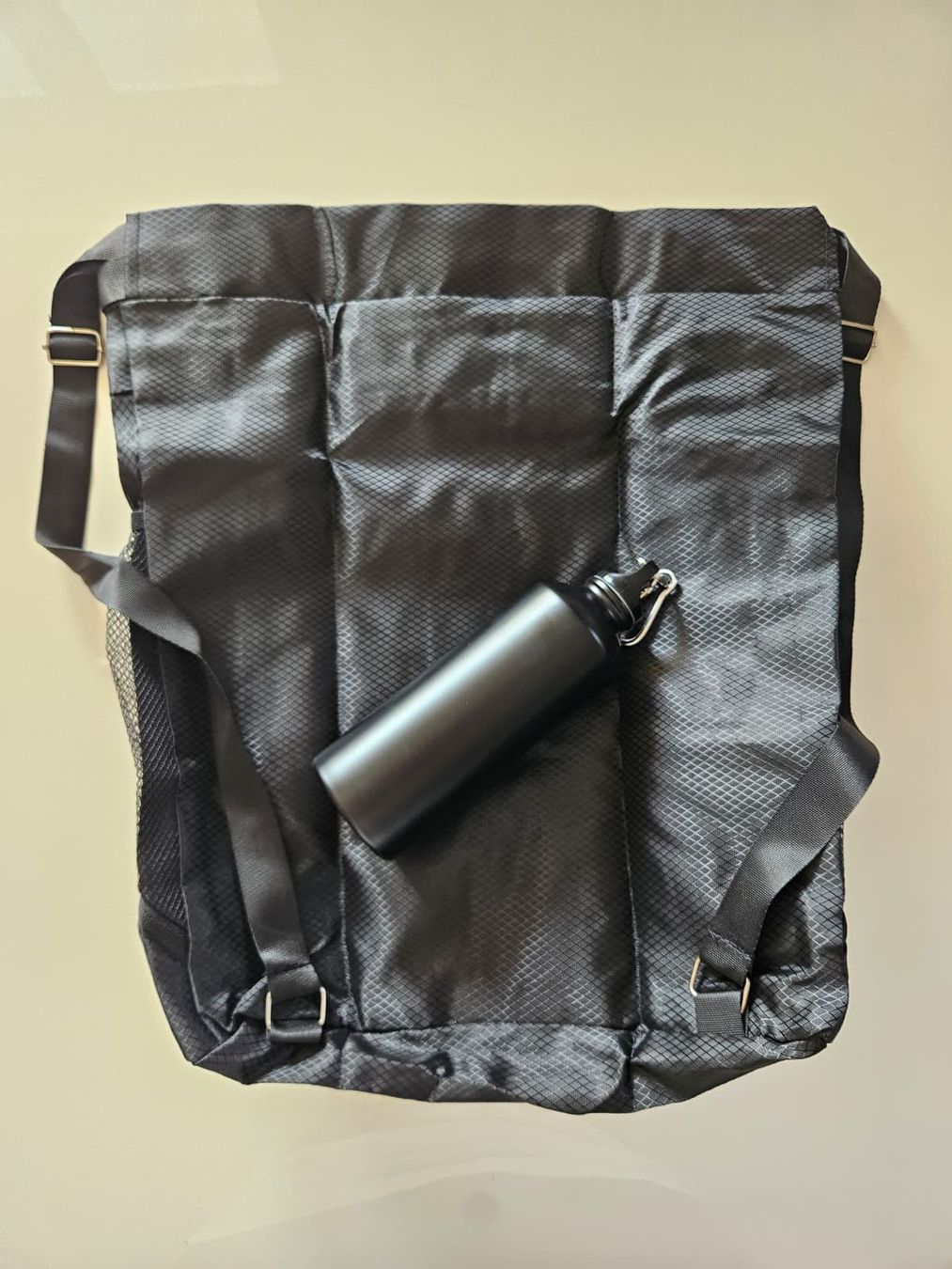 Zaini: GALAXY GALAPAGOS wasserabweisender Rucksack + Trinkflasche – Nuovo (secondo la descrizione) da Amriswil venduto da Alfaromeo007 2