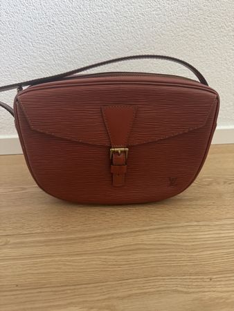 Sac bandoulière jeune fille Vuitton épi 