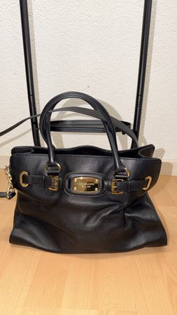 Michael Kors Tasche Schwarz - Top Zustand für Herbst!