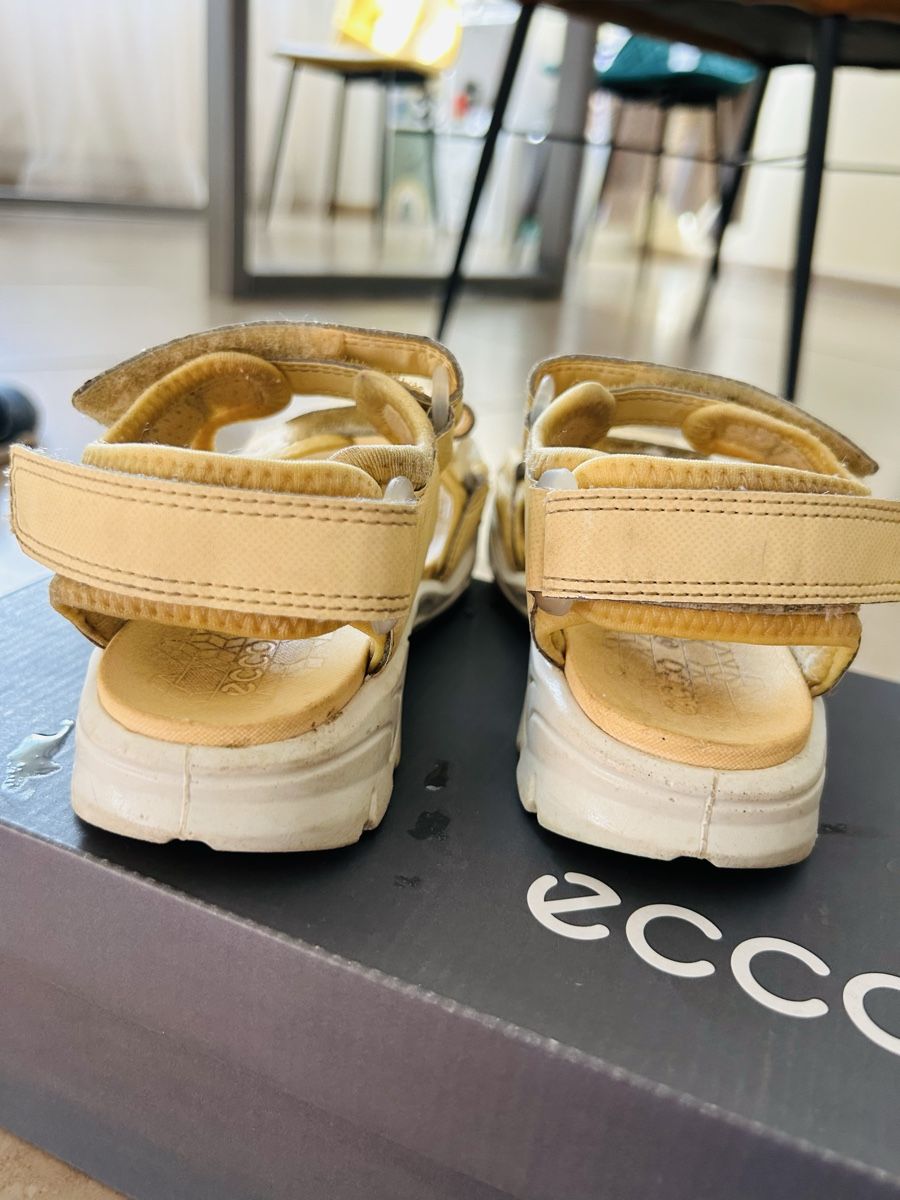 Ecco Schuhe für Jungen: Tolle Ecco Sandalen Gr 30, bequem – Gebraucht aus Birmensdorf ZH von LXro 2