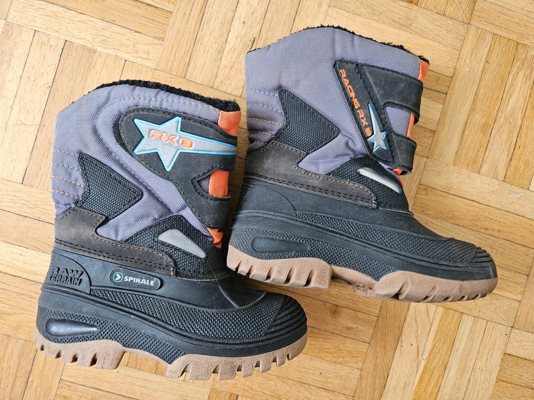 Spirale Scarpe per ragazzi: Winterstiefel Gr. 27 spirale – Usato da Unterengstringen venduto da saraman