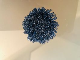 Ring mit Blauen Perlen.