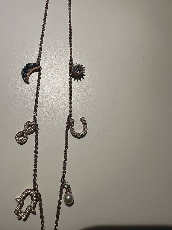 Catenine: Swarovski Kette mit Glücks-Anhänger – Usato da Spreitenbach venduto da Sabrina.dc 2