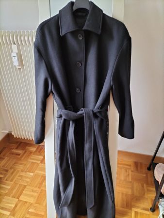 Manteau long C&A noir avec ceinture, taille L, jamais porté