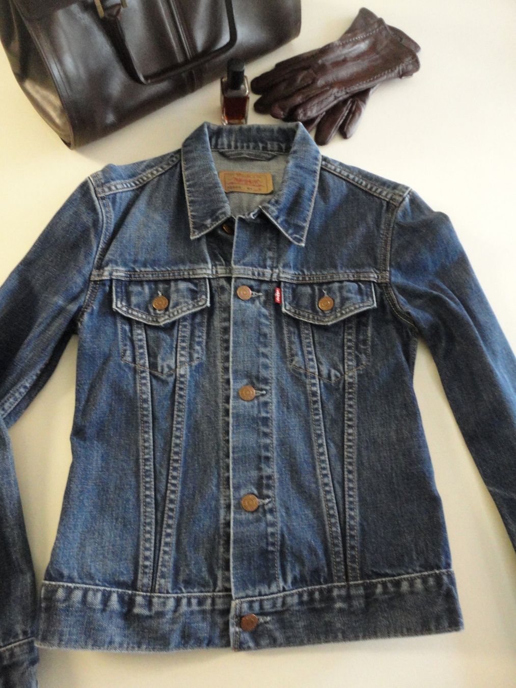 Levi's Giacche: Vintage Levi's Jeansjacke – Usato da Bonstetten venduto da nat_tv99 1