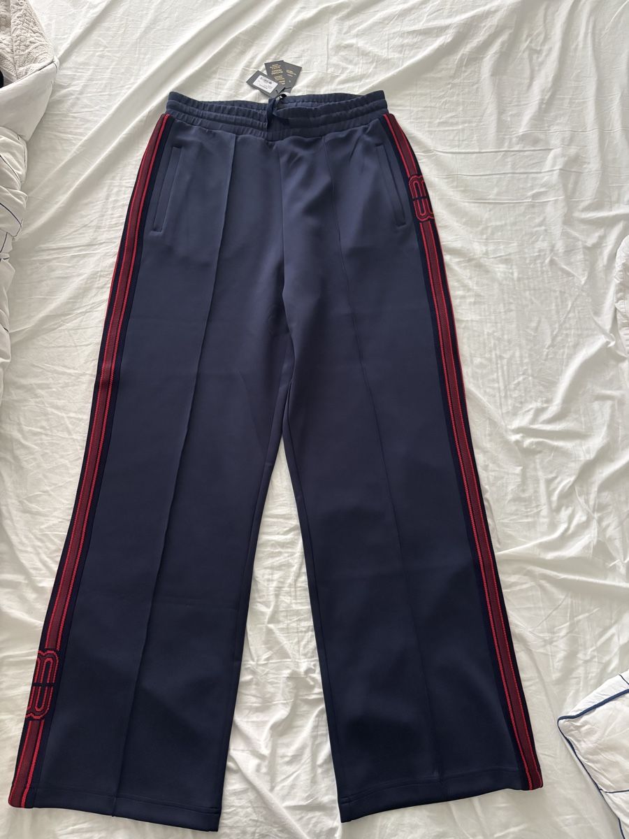 Maje Pantaloni: Pantalon Maje – Nuovo e nell'imballaggio originale da Petit-Lancy venduto da Minimaquoi