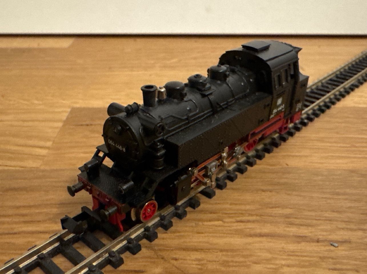 Trix Modellini di ferrovie: Minitrix 2030 Dampflok DB BR 064 446-8 – Nuovo (secondo la descrizione) da Schlierbach venduto da Look8 2