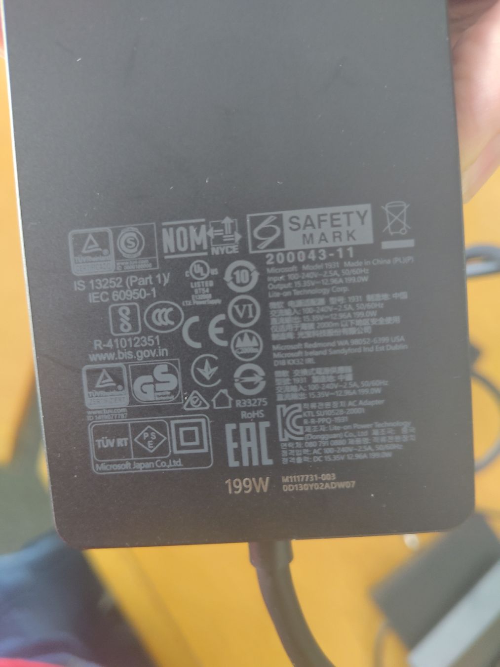 Microsoft Docking station: Microsoft Surface Docking Station & Netzteil – Difettoso da Cham venduto da QS-Service 1
