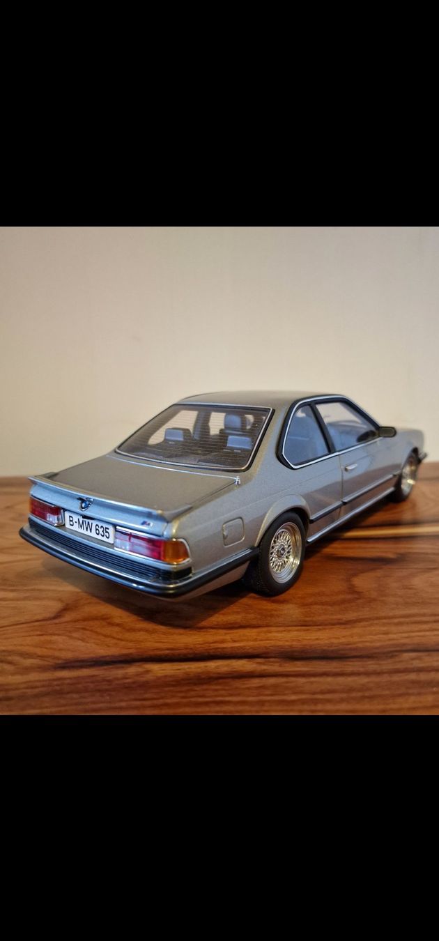 Autoart Modellini d'auto: Autoart 1:18 BMW 635 / Grau Metallic – Difettoso da Rüti b. Büren venduto da tempo50 3