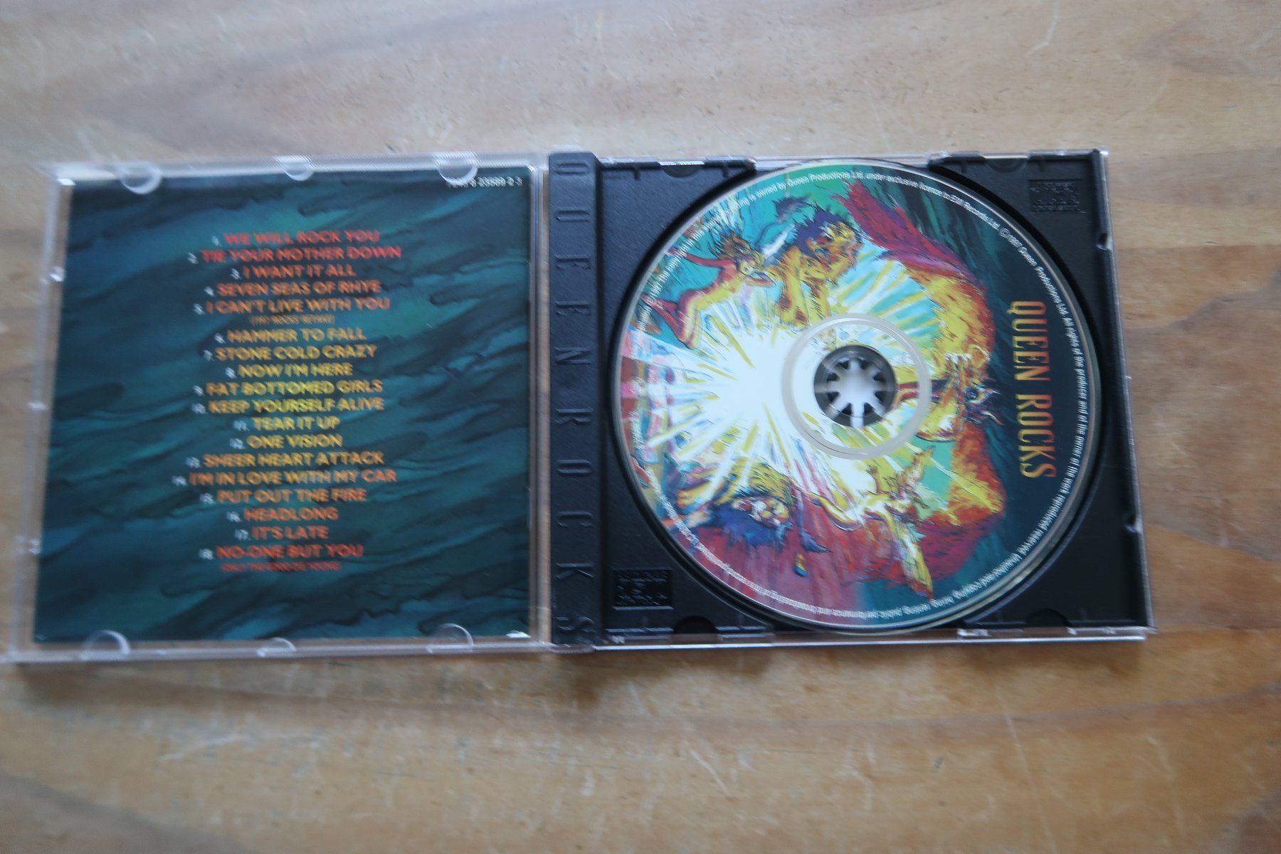 CDs: QUEEN - ROCKS - CD – D'occasion à Basel par Patiscat 3
