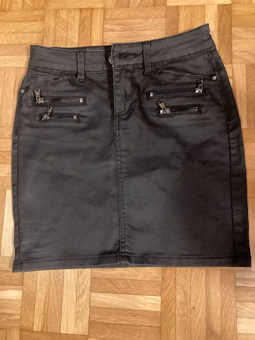 Lotti di vestiti: Kleiderpaket – Usato da Balsthal venduto da dasesaro 4