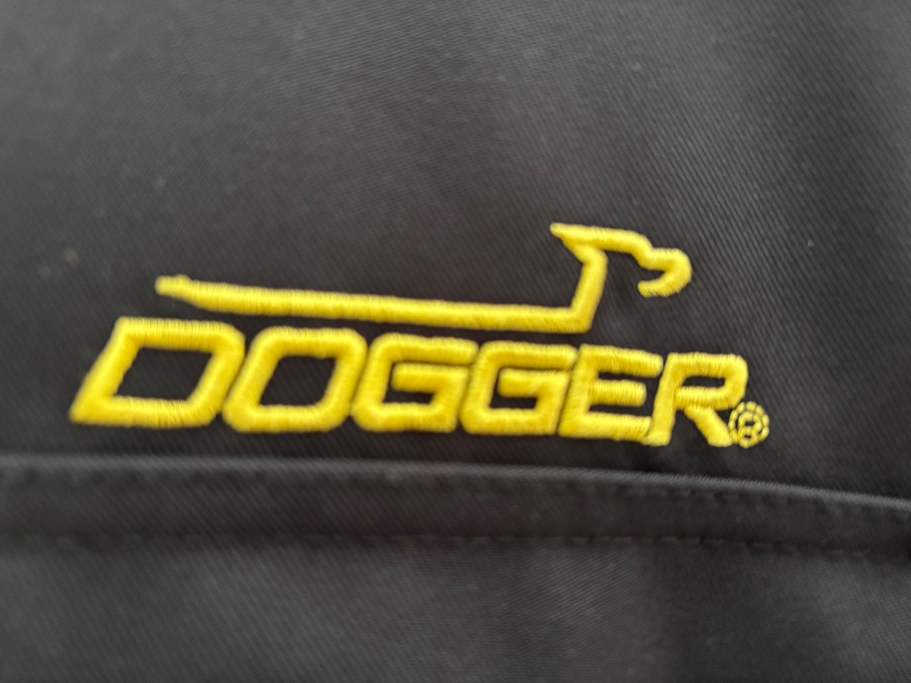 Dogger Gilet & Giacche: Trainingsweste von Dogger – Usato da Winterberg ZH venduto da gsc8303 2