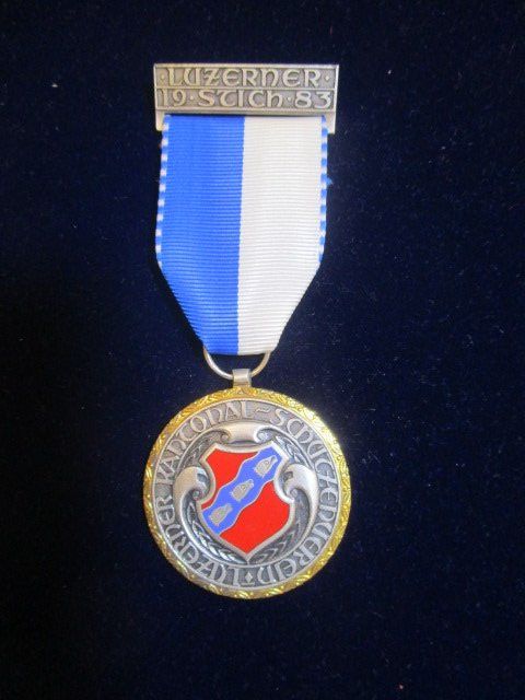 Médailles: Luzerner Stich 1983 emailliertes Gemeindewappen Marbach – Neuf (Voir description) à Luzern par Horoskop1