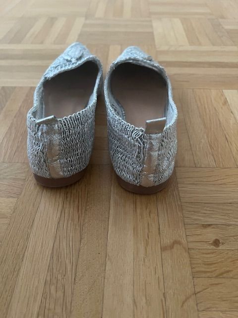 Scarpe da donna: Leichte Sommerschuhe Gr. 39 – Nuovo (secondo la descrizione) da Walenstadt venduto da ricamul 3