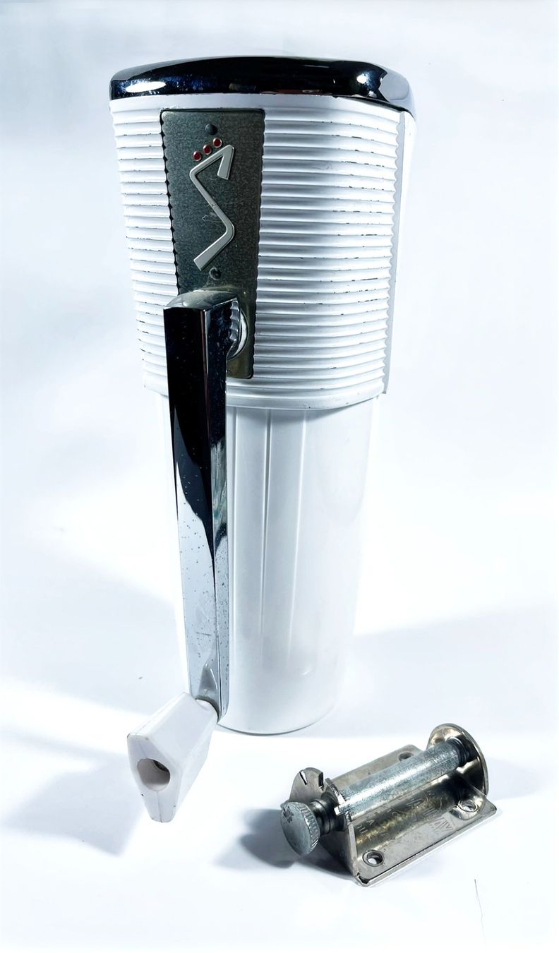 Elettrodomestici da cucina: American Diner ICE CRUSHER "SWING-A-WAY" – Usato da Frenkendorf venduto da Yard-Sale-2000