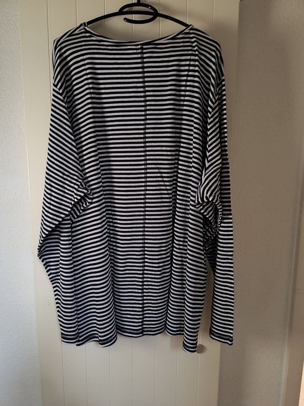 Maglioni & Felpe: Gestreiftes Langarmshirt von Studio Untold, Gr. 54/56 – Usato da Rorschach venduto da Pbergmann0 1