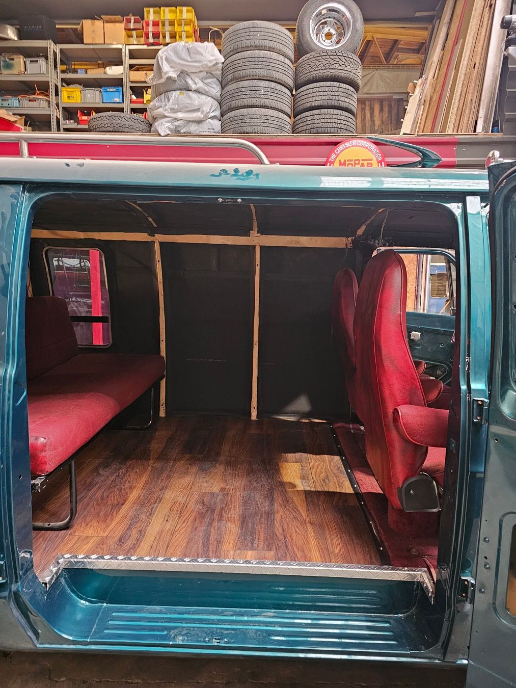 Dodge Automobili: Dodge Ram Van B200, V8, 5.9L – Usato da Niederönz venduto da Manuelstuber 6