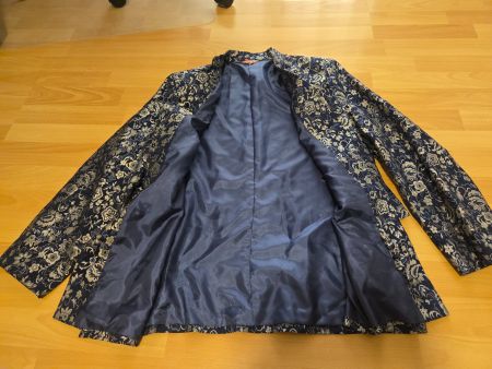 Edle Damenjacke mit Blumenmuster, Grösse M, Top Zustand