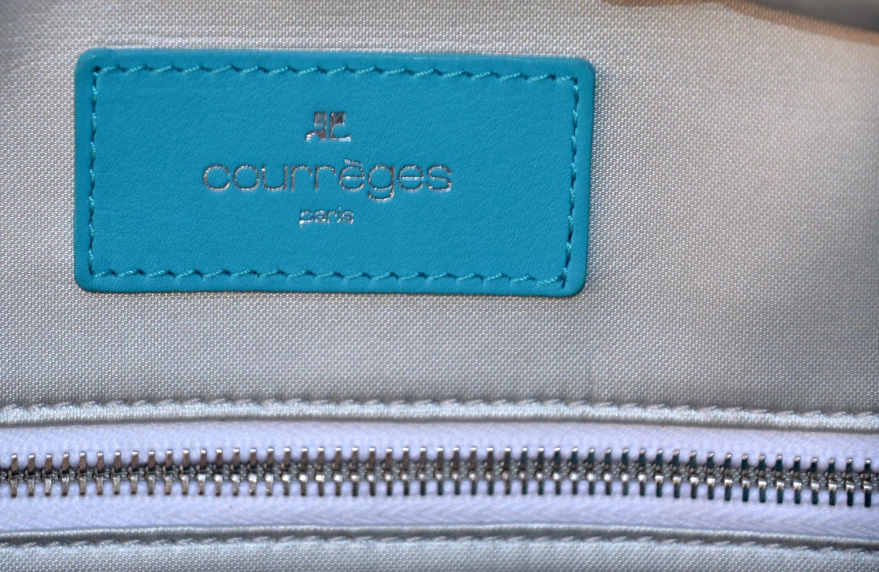 Borse: Courrèges Paris Tasche / sac – Usato da Collonges venduto da arashee 8