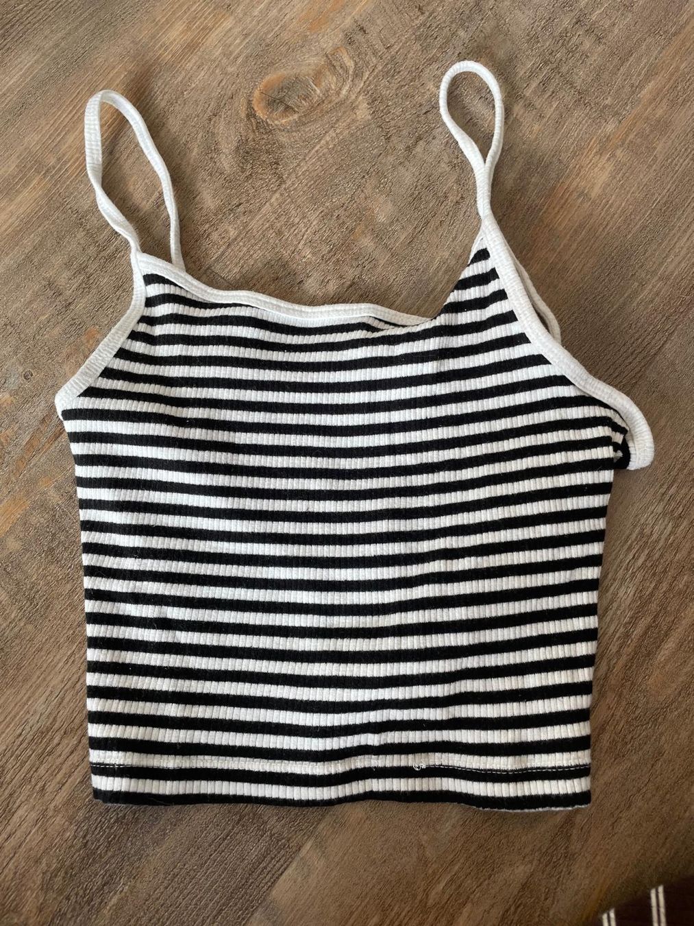 Top: Crop Tops XS – Usato da Egnach venduto da TTLL 6