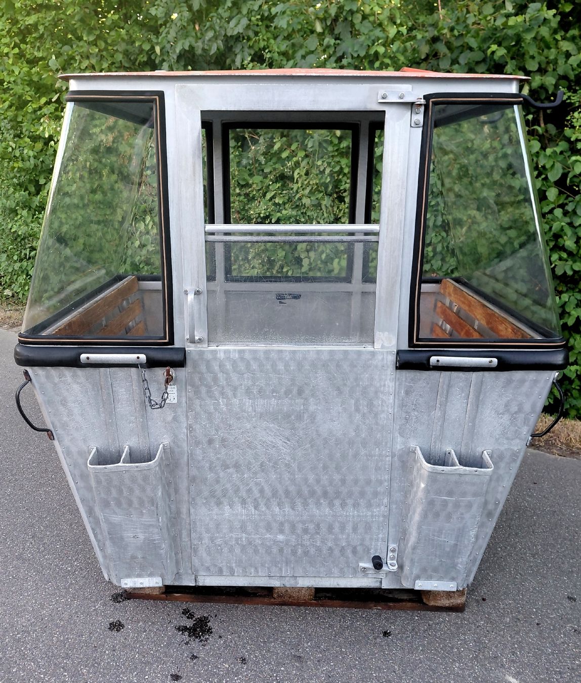 Gartenhäuser & Gewächshäuser: Gondeli, Seilbahnkabine, Gondel – Gebraucht aus Hägendorf von Nure