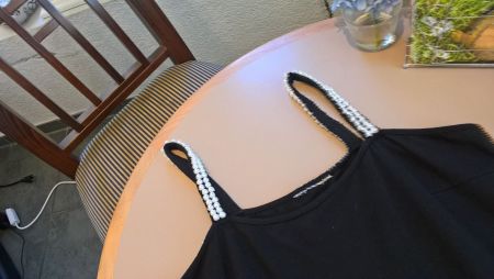 Kleid mit perle