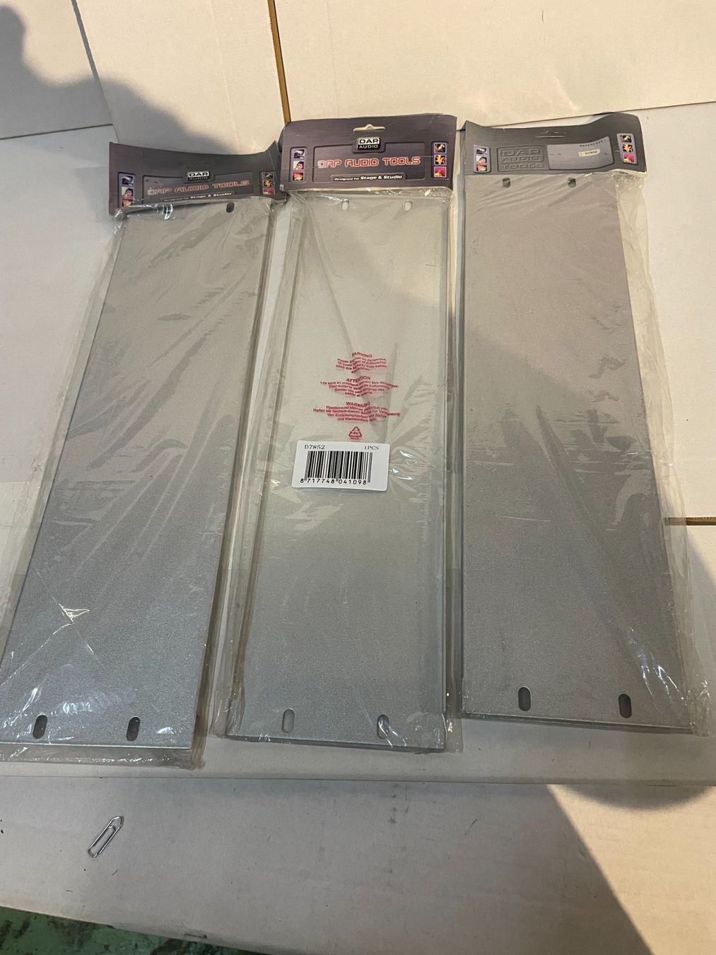 Servierplatten: 3 x Blindplatten 3HE silber  (A52) – Neu und originalverpackt aus Däniken SO von Profog1