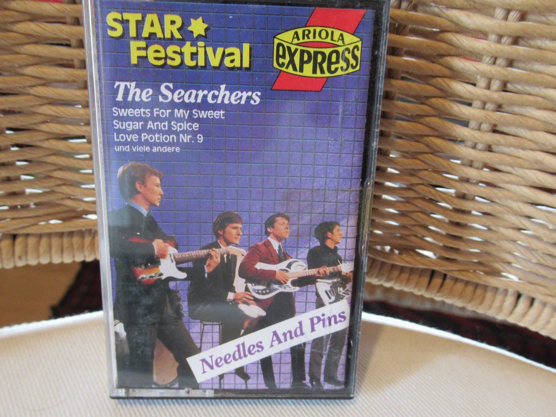 Kompaktkassetten: THE SEARCHERS - K7 - – Gebraucht aus Grône von Mire01