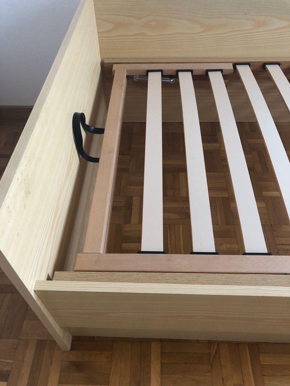 Betten: Bett mit Lattenrost, Fast Gratis – Gebraucht aus Wallisellen von mir_xd29 2