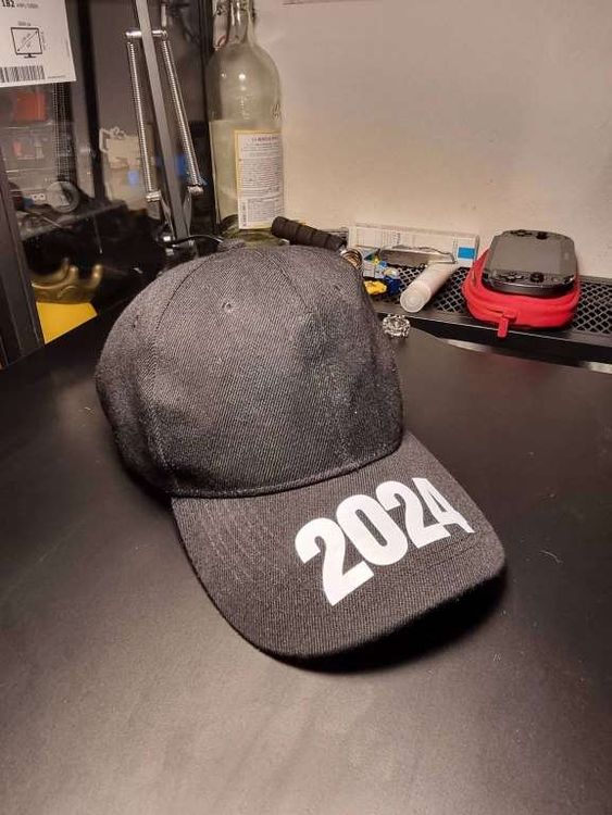 Kanye 2024 promotional hat RARE Kaufen auf Ricardo