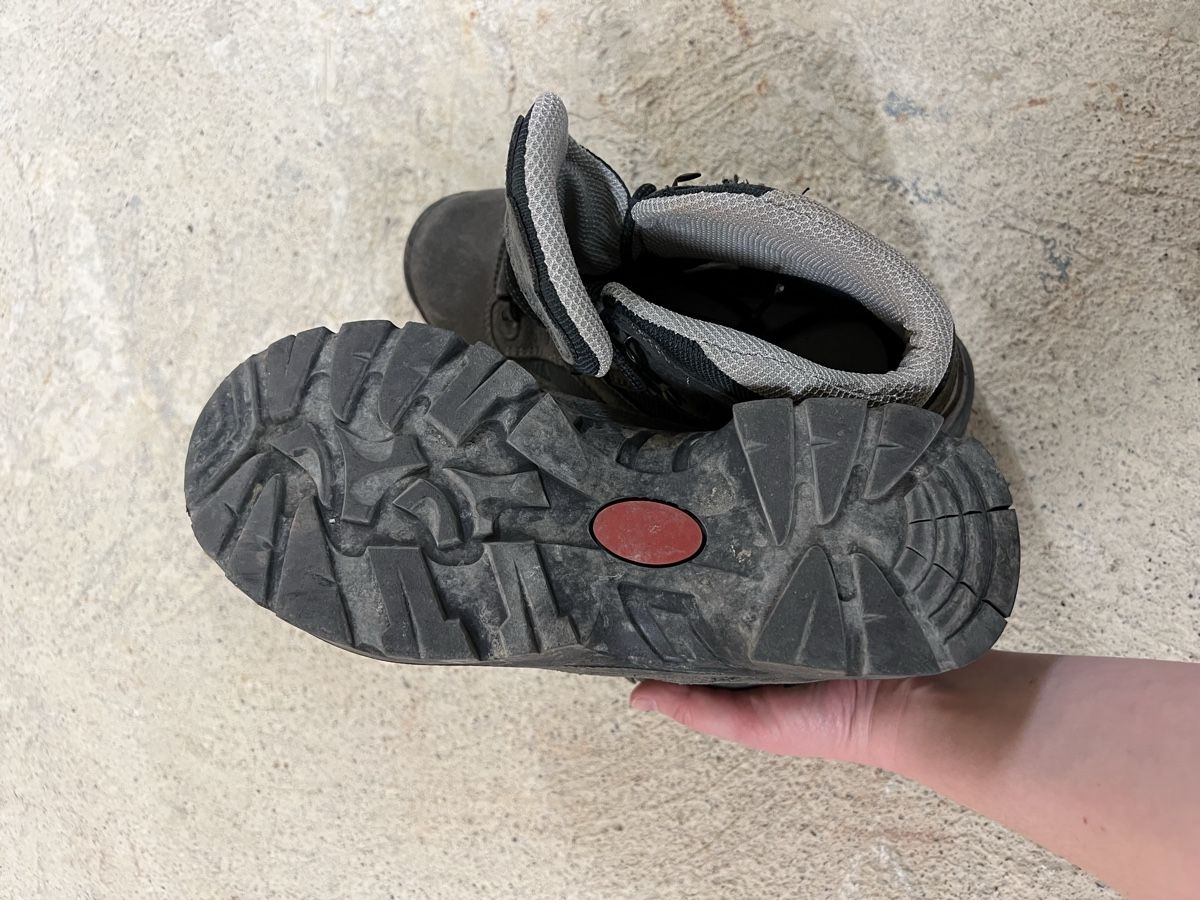 Everest Scarpe da uomo: Everest Wanderschuhe Watertex Gr. 38 – Usato da Niederwangen BE venduto da Schatam 2