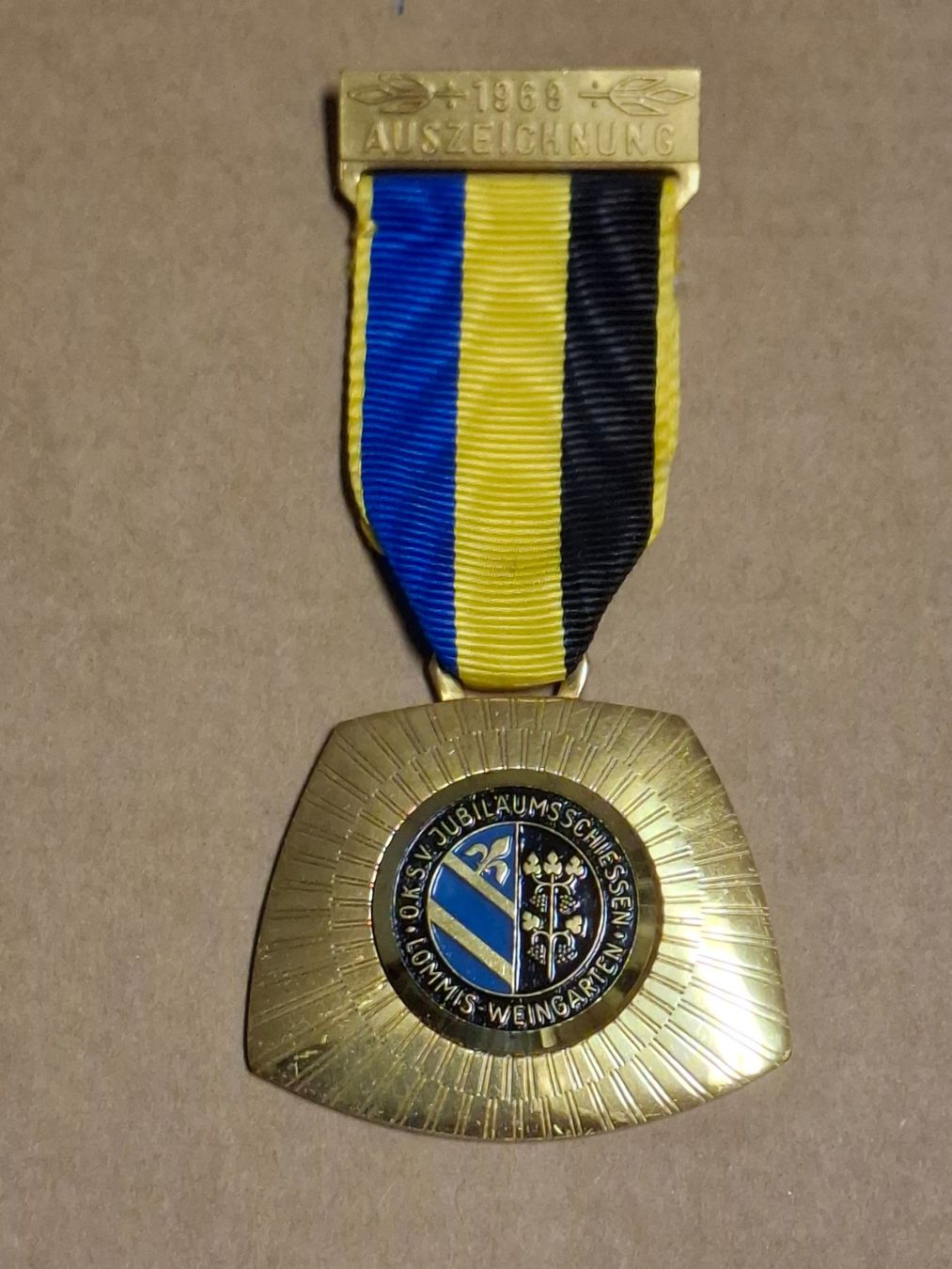 Medaillen: Lommis - Weingarten 1969 (B856) – Gebraucht aus Schwanden GL von Suvorov 2
