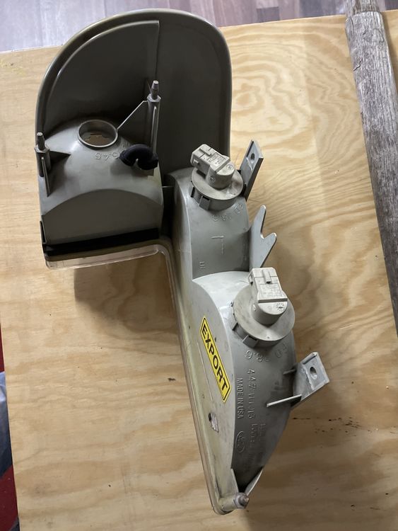 Ford Tutti pezzi di ricambio auto: Original Blinker Glas Links für Ford Explorer - Occ! – Usato da Glarus venduto da adiweb007 1