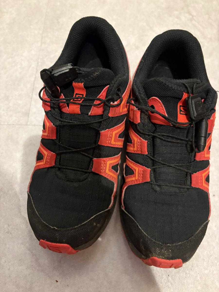 Salomon Chaussures garçon: Salomon Trekkingschuh Grösse 32, neu – Neuf (Voir description) à Herisau par Kathrin_28