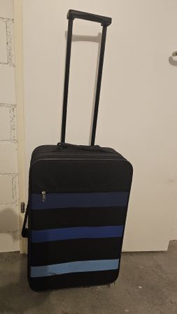 Leichter Rollkoffer, schwarz blau gestreift