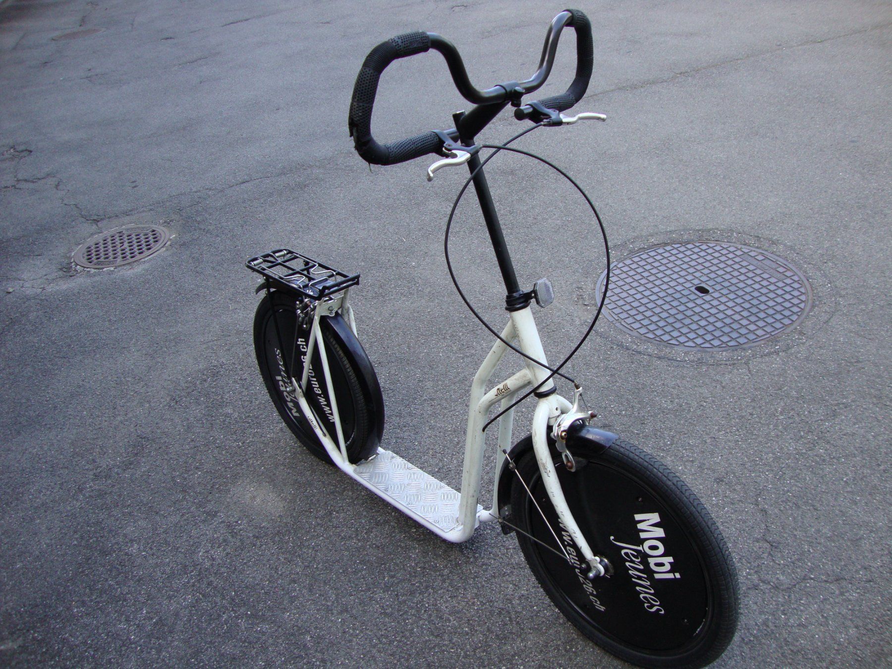 Kickboard: TROTTINETT – Usato da Thun venduto da Velo-7 2