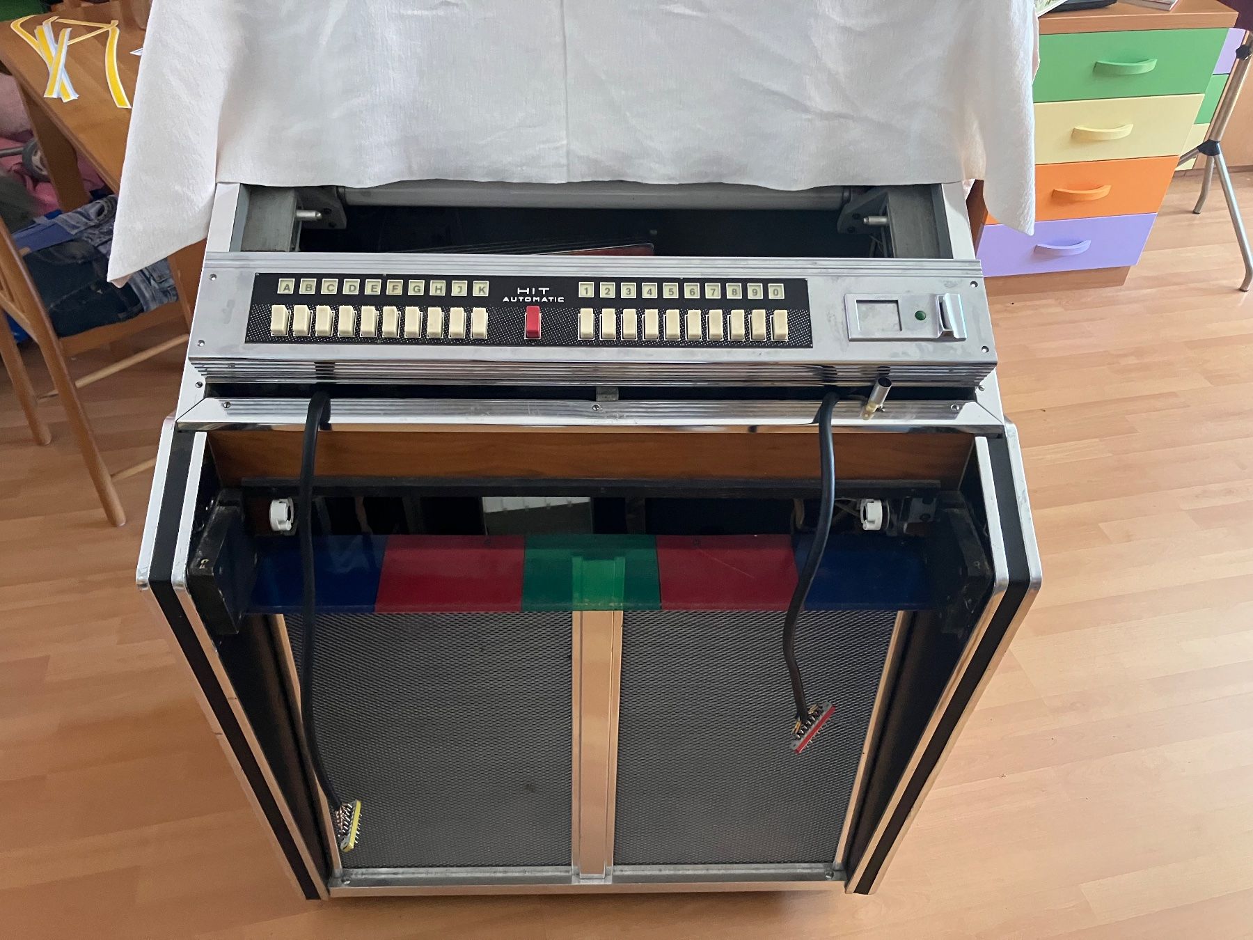 Jukebox: Harting Wilhelm M100K Parti teile jukebox – Usato da novazzano venduto da Lstefano 4