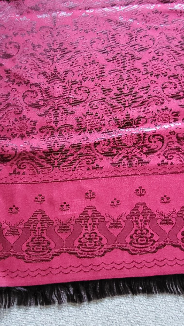 Foulard & Sciarpe: Foulard 100% Thai Silk  – Nuovo e nell'imballaggio originale da Seon venduto da wilson3 1